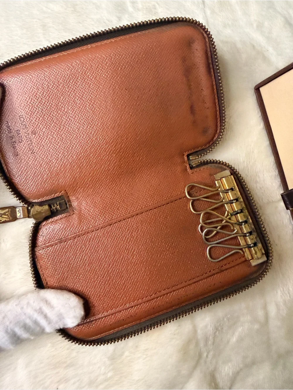 Louis Vuitton authentic louis